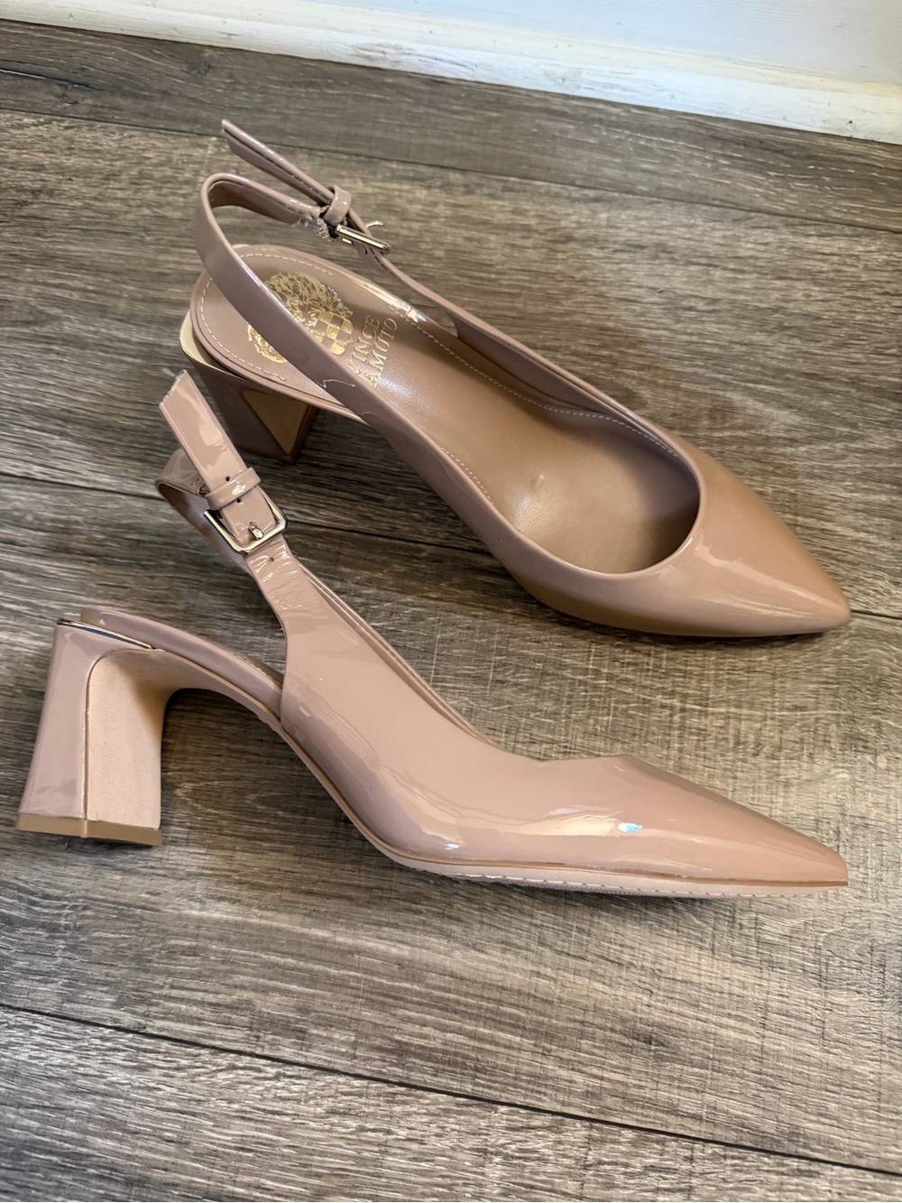 Vince Camuto Hamden Nude Patent Slingback Pointed-Toe Block Heel Pumps 7.5 Chic